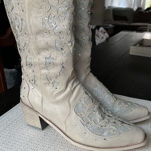 Brand new bridal boots